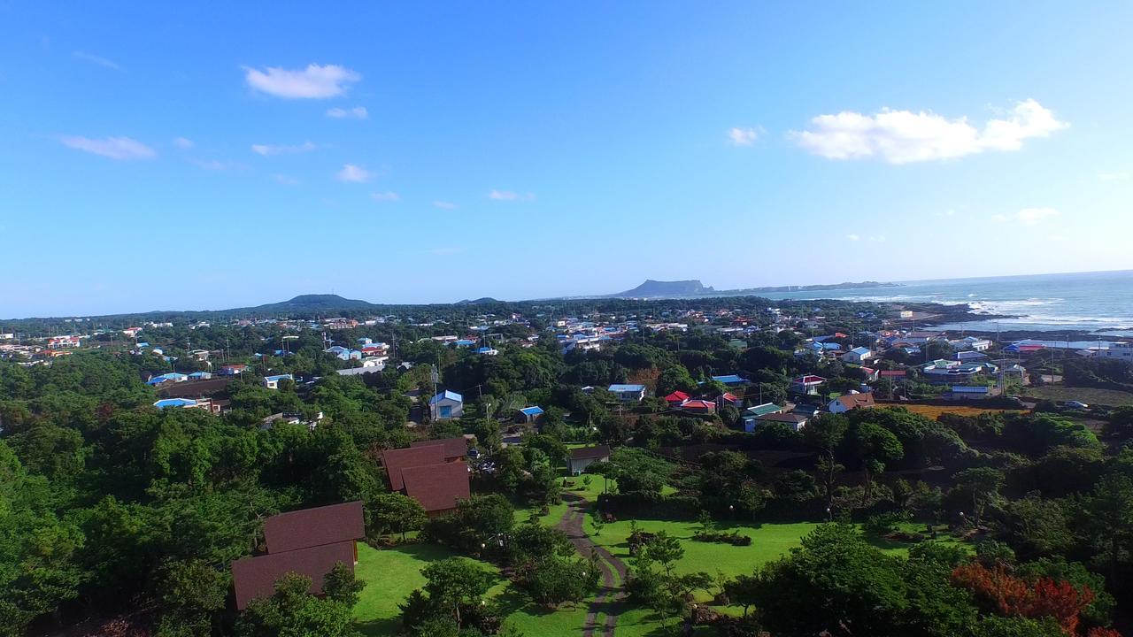 Jeju Bille Log Pension Seogwipo Eksteriør bilde