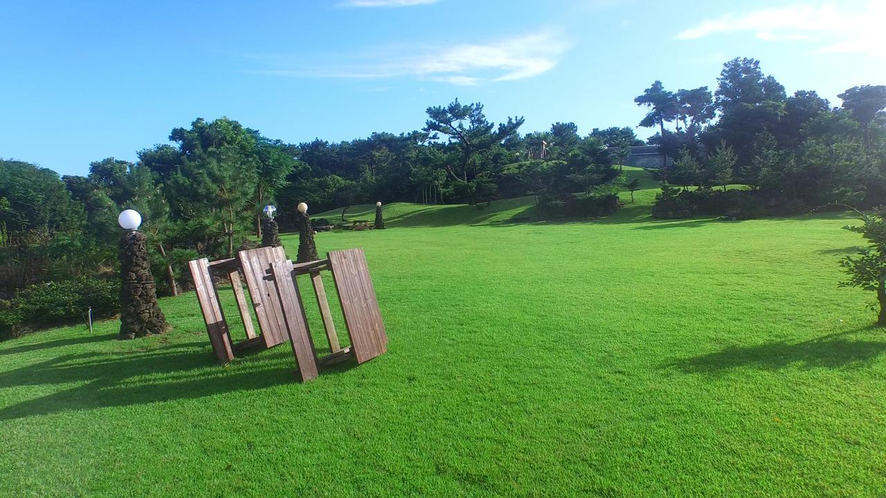Jeju Bille Log Pension Seogwipo Eksteriør bilde