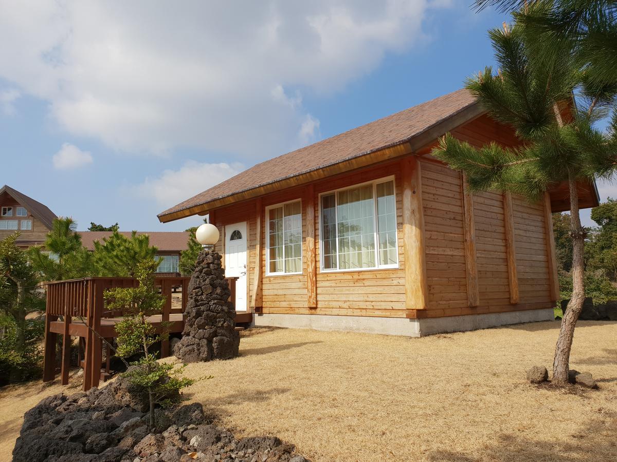 Jeju Bille Log Pension Seogwipo Eksteriør bilde